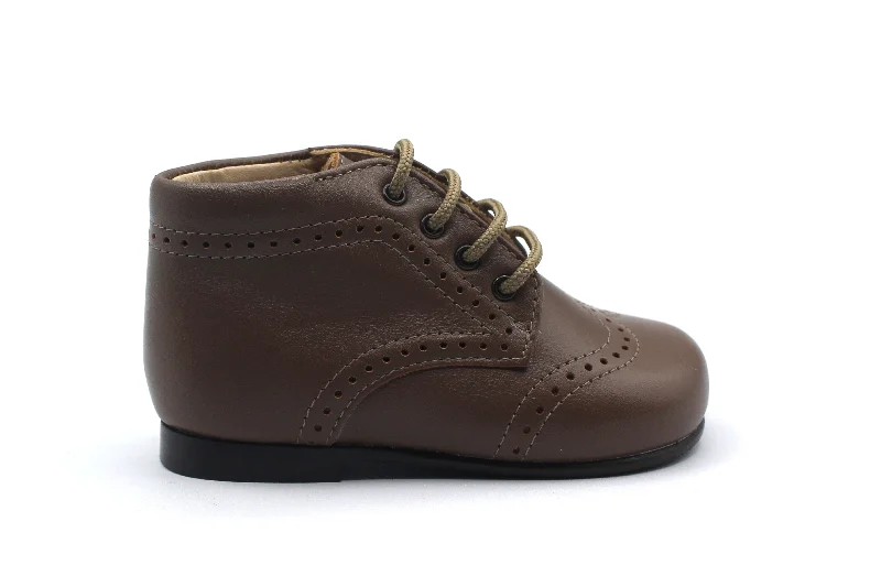 Men's ergonomic design booties for natural foot movementBeberlis Taupe Wingtip Baby Bootie