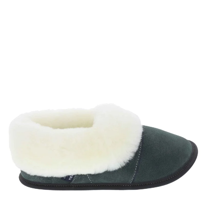 Men's slippers with a wool blend upper for warmth NEW Lazybone Sheepskin Slippers