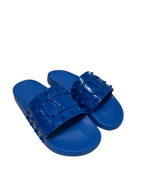 Men's sandals with a removable insole for cleaningVALENTINO GARAVANI/Sandals/EU 42/BLU/STUD SLIDE