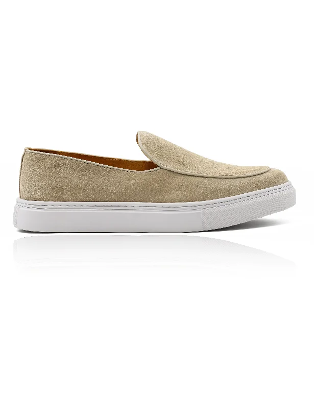 Men's loafers with a contrast stitching detailBeige Suede Leather Loafers