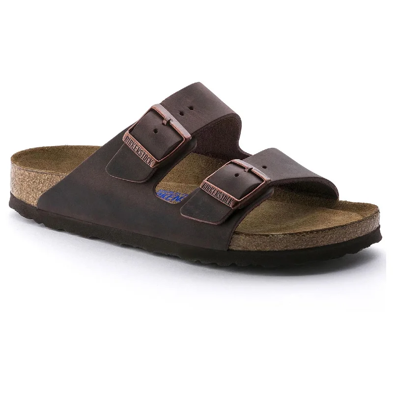 Men's sandals in a neutral color like black or brownBIRKENSTOCK ARIZONA SOFT FOOTBED HABANA OILED LEATHER UNISEX