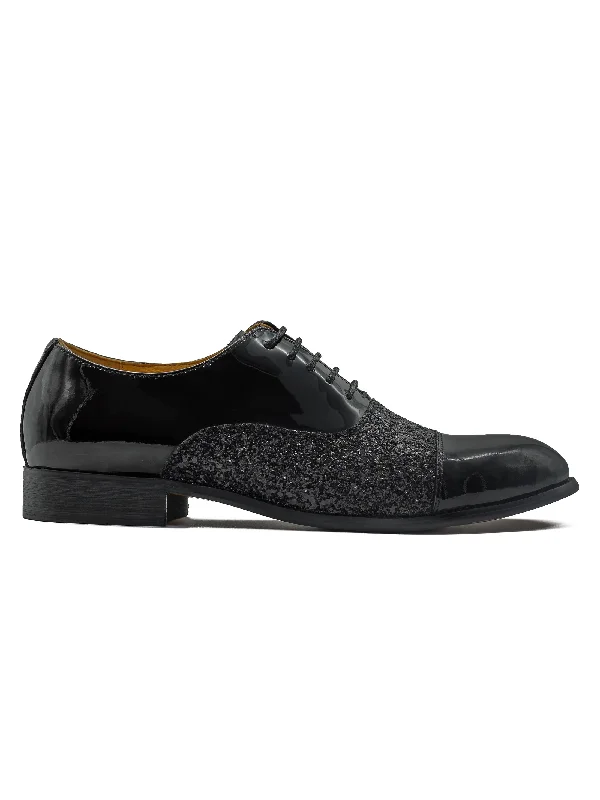 Men's loafers with a low - heeled designBLACK PATENT GLITTER DECOR OXFORDS