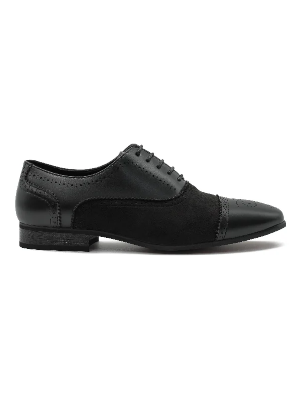 Men's loafers with a smooth leather finishBROGUE - BLACK SUEDE & LEATHER OXFORD LACE UP