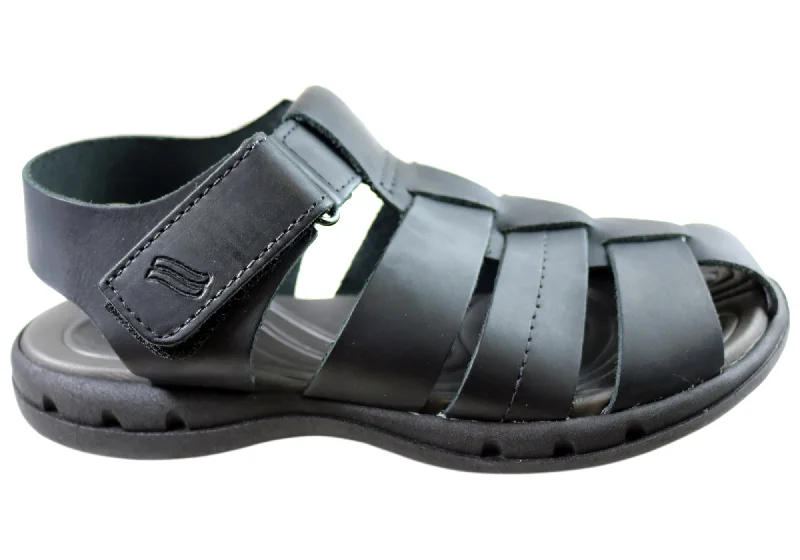 Men's sandals with a flexible sole for easy movementItapua Troy Mens Leather Comfort Closed Toe Sandals Made In Brazil