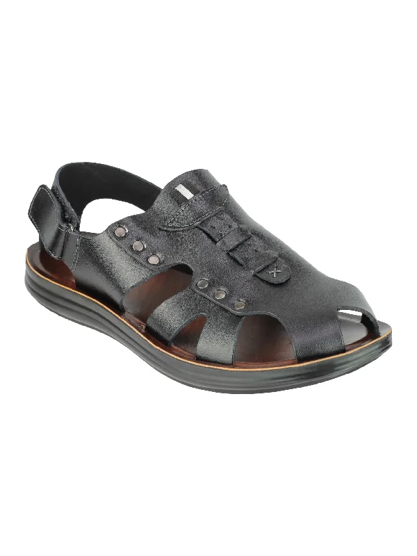 Men's loafers with a perforated leather upper for ventilationGLADIATOR STYLE SUMMER SANDALS