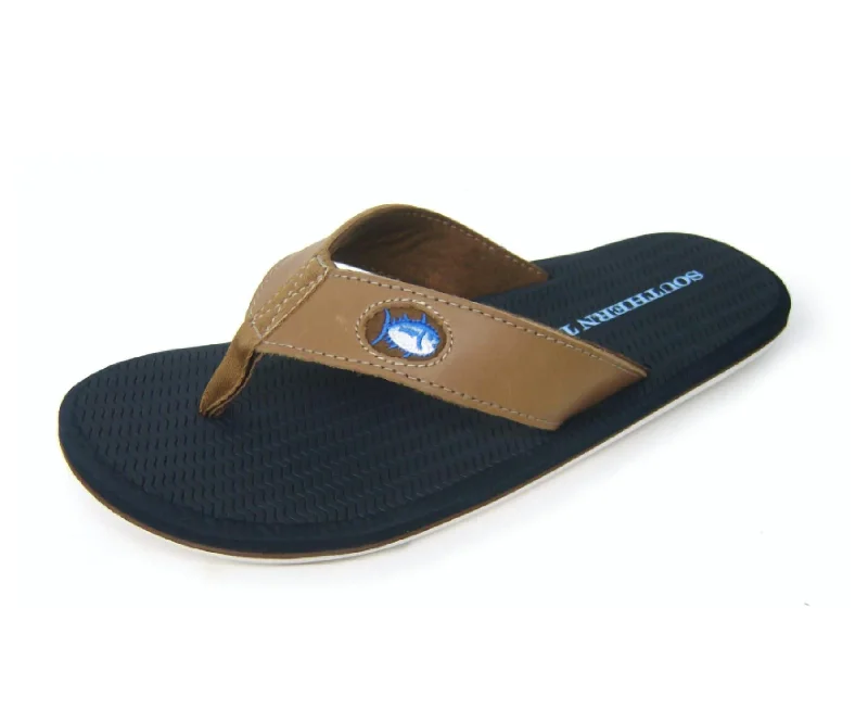 Men's sandals with a decorative buckle or charmMen's Flipjacks Flip Flop In Dock