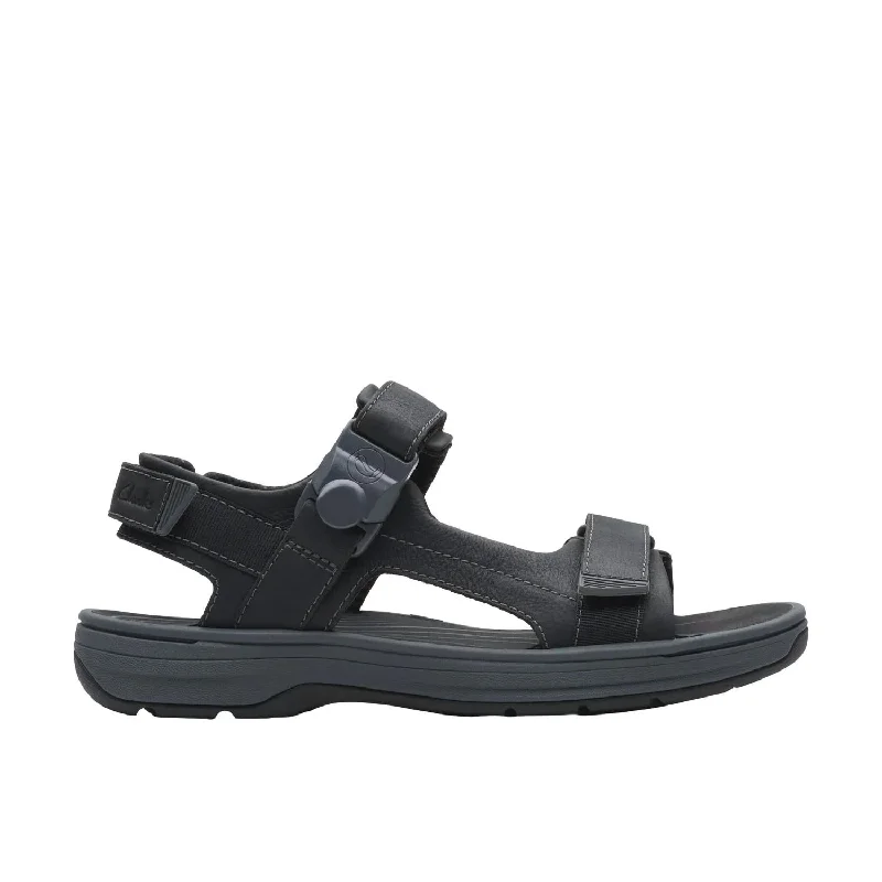 Men's sandals with a shock - absorbing insoleMen's Saltway Trail Sandals In Black