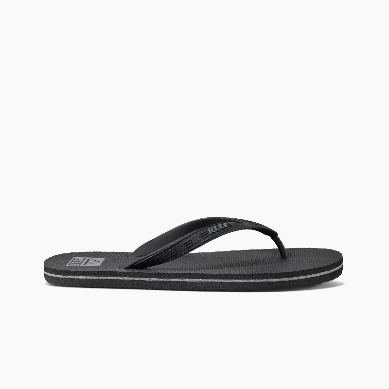 Men's sandals with a cushioned footbedReef Seaside