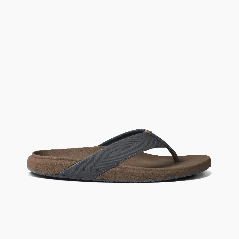 Men's sandals with a leather lining for comfortThe Raglan