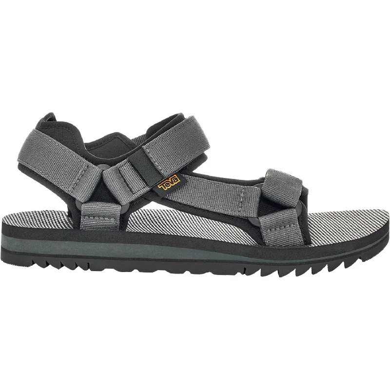 Men's sandals with a flexible sole for easy movementMen's Teva Universal Trail Dark Shadow Synthetic