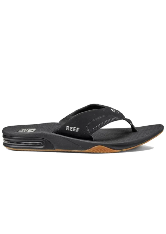 Men's sandals with a removable insole for cleaningReef Men's Fanning Sandals