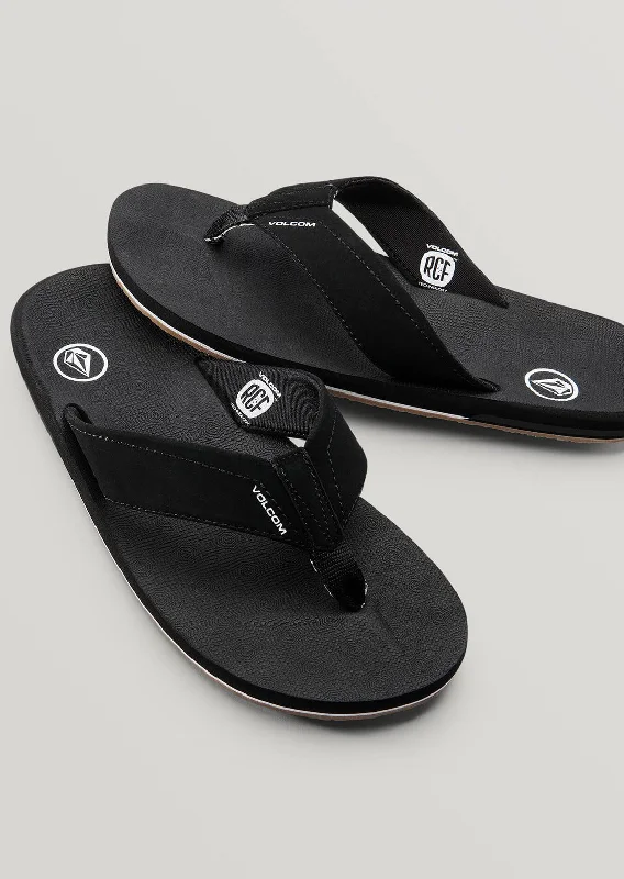 Men's sandals with a durable outer soleVolcom Men’s Victor Sandals