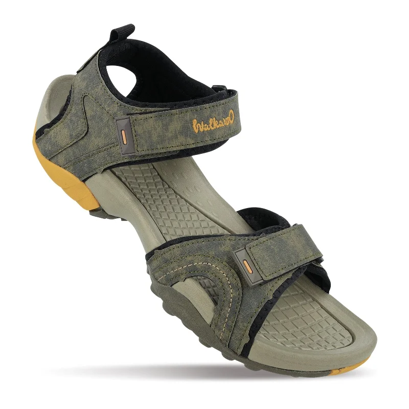 Men's sandals with a perforated leather upper for ventilationWalkaroo Men Sandals  - WC4415 Olive Green