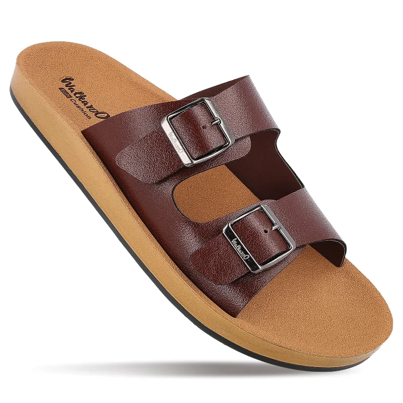 Men's sandals with a contrast stitching detailMen's Daily Wear Sandals - WE1333 Brown