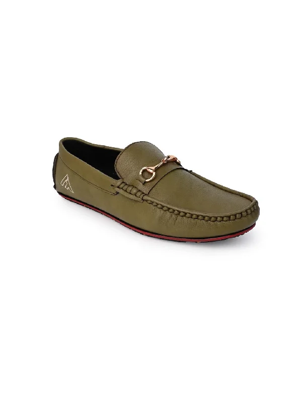 Men's casual shoes with a sporty look and feelAlberto Torresi Green Round Toe Loafers With Metal Accent