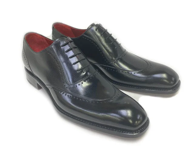 Men's Oxfords with a cap - toe design and a rubber heelStyle: Charlton-Black