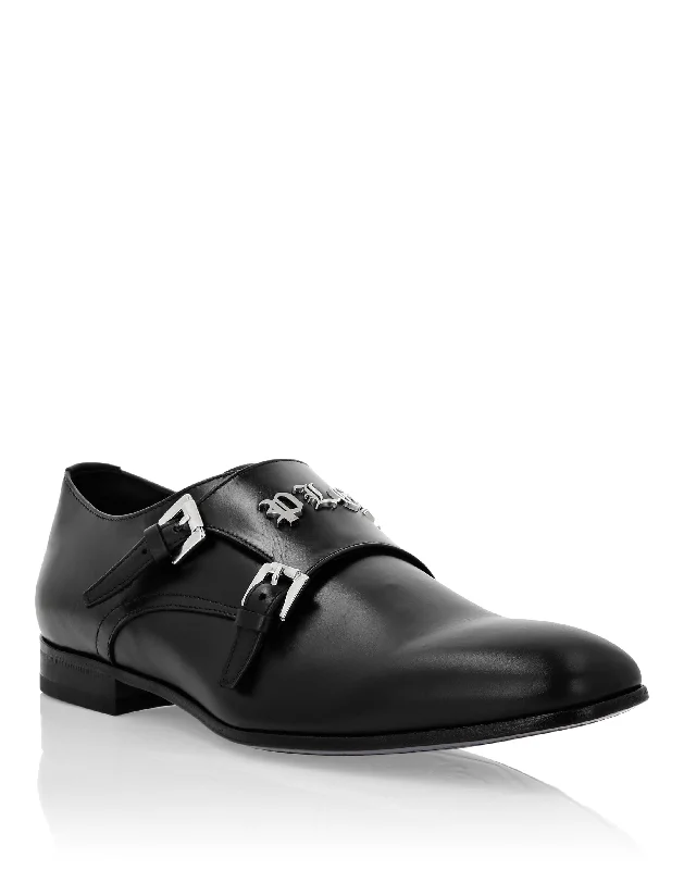 Men's Oxford shoes with a leather lining for breathabilityDerby Gothic Plein