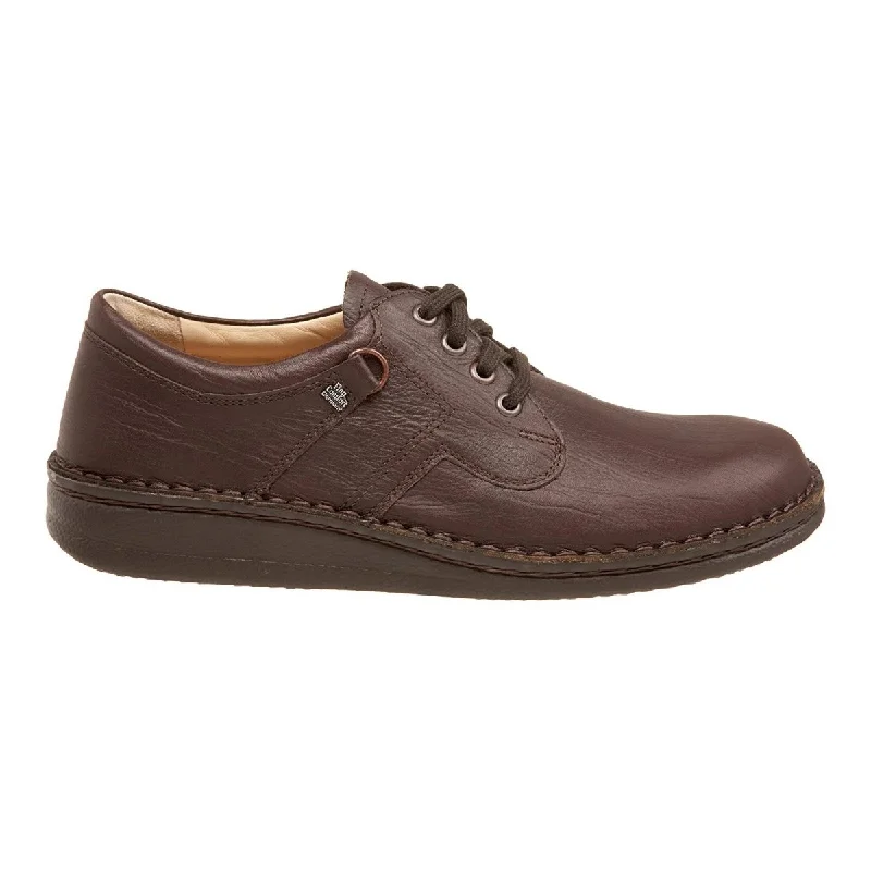 Men's Oxford shoes with a buckle closure and a pointed toeFinn Comfort Men's Vassa Coffee