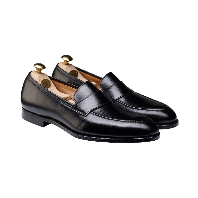 Men's loafers with a smooth leather finishHarcourt Black Calf