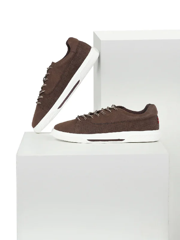 Men's casual shoes with a low - profile designMen's Brown Casual Shoes