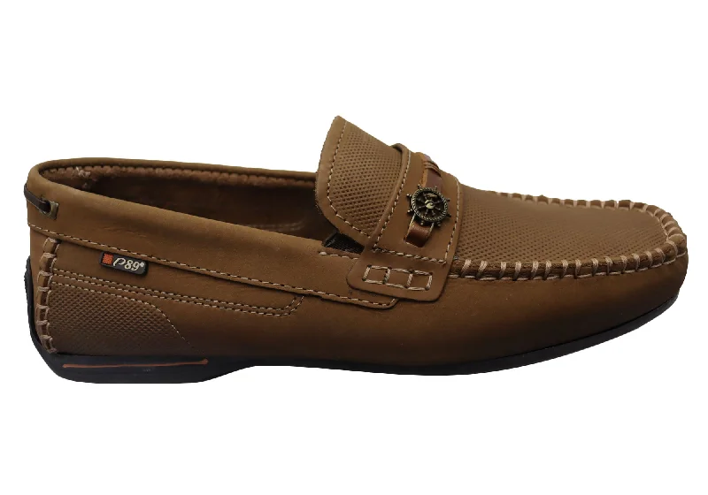 Men's loafers with a stretchy side panel for a better fitPegada Cove Mens Comfortable Leather Loafers Shoes Made In Brazil