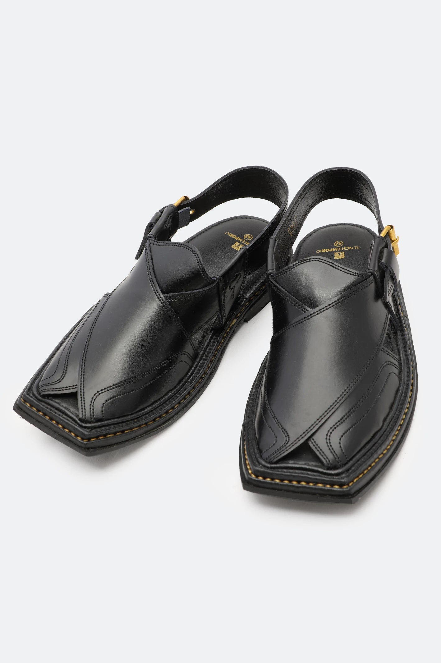 Men's slippers with a shock - absorbing midsoleBlack Casual Peshawari Sandal
