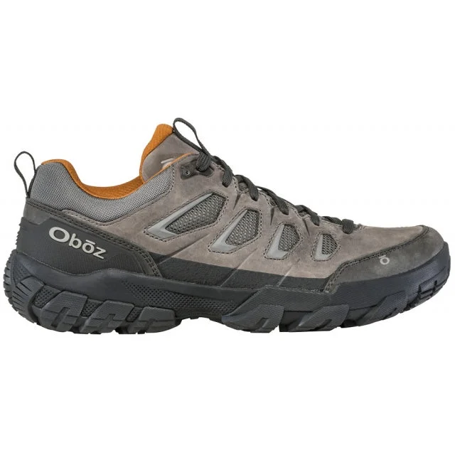 Men's hiking boots with a lug sole for grip on uneven terrainMen's Sawtooth X Low