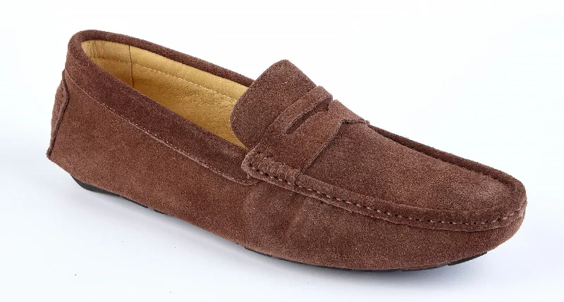 Men's slippers in a warm color like red or brownCHOCOLATE SUEDE DRIVING SHOES