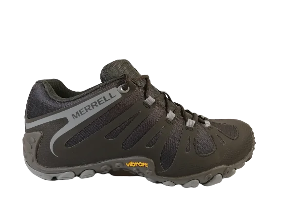 Leather and fabric men's hiking boots for breathabilityMerrell Chameleon 2 Flux