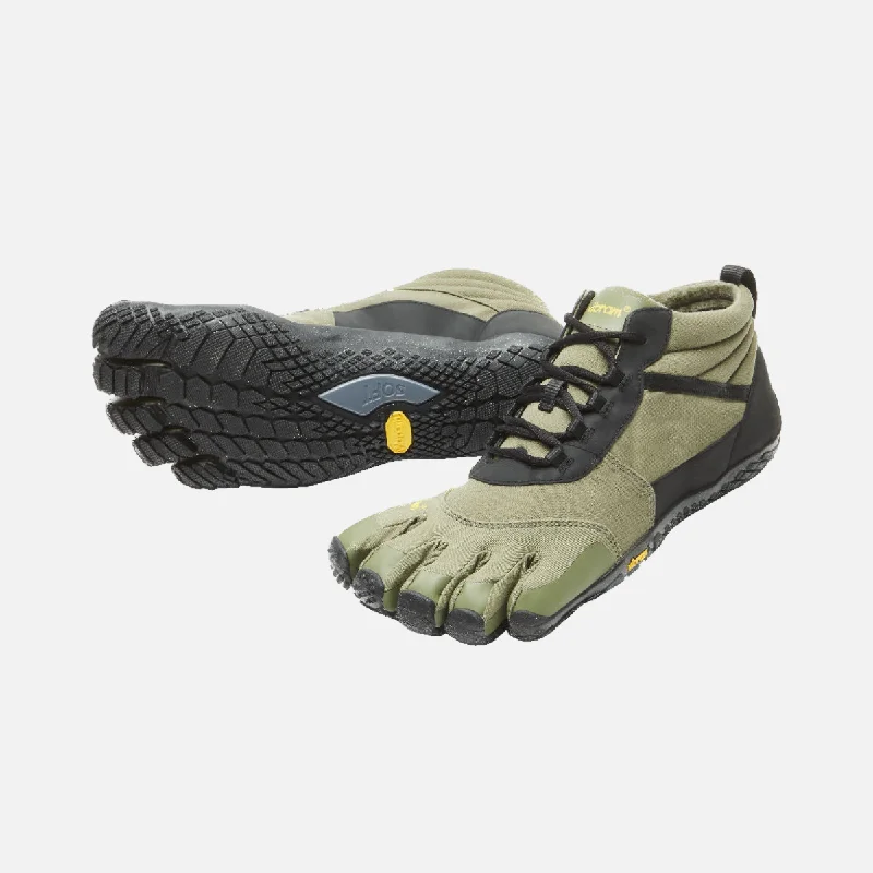 Men's barefoot shoes with a stable base for lateral movementsVibram V-Trek Insulated Men's Trekking Shoe - Green