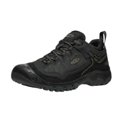 Men's walking shoes with a traction - optimized outsoleKeen Targhee IV WP M Triple Black Men's Hiking Shoes