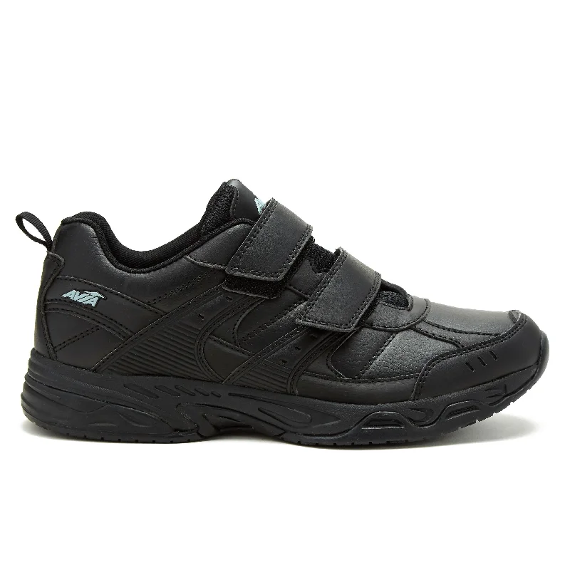 Men's walking shoes with a lace - up closure for a secure fitMen's Avi-Union II Strap