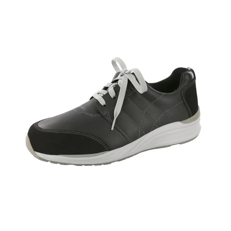 Men's walking shoes with a padded collar and tongueSAS Venture Men's Shoes Extra Double Width 3250-013