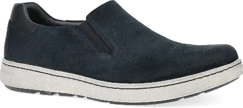 Men's walking shoes with a leather lining for breathabilityTrent Black Slip On