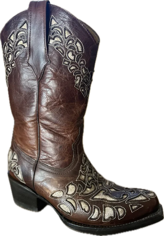 Men's western boots with a distressed leather finish for a rugged look83765