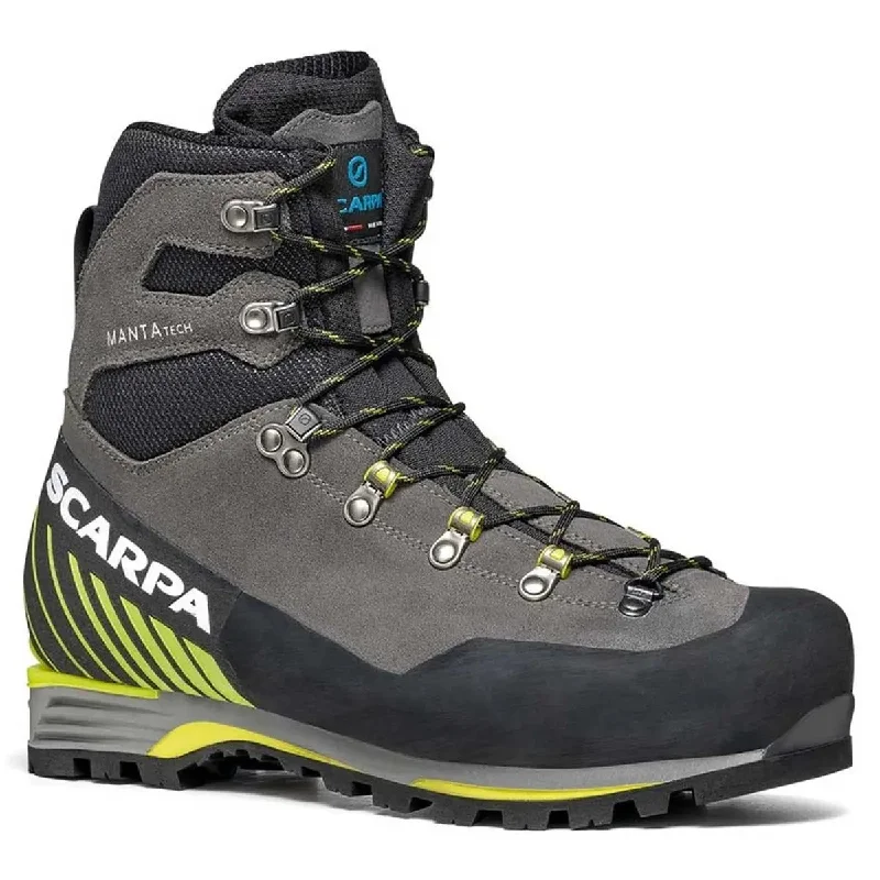 Men's hiking boots with a leather - reinforced toe and heelManta Tech Gore-Tex