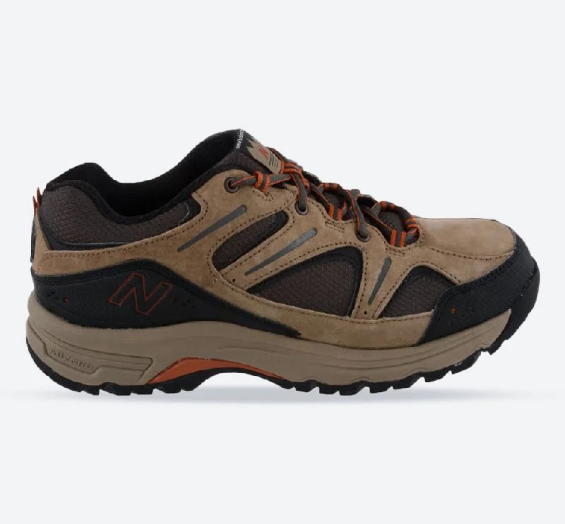 Insulated men's hiking boots for cold - weather hikingMens Wide Fit New Balance MW759BR Trainers