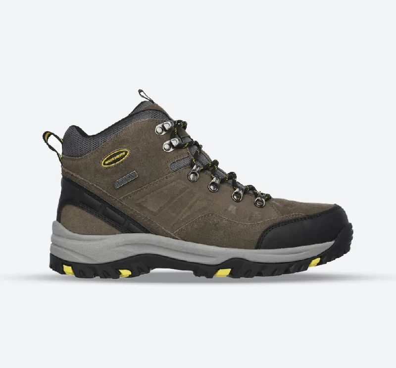 Men's hiking boots with a Vibram sole for tractionMen's Wide Fit Skechers 64869 Relaxed Fit Relment Pelmo Hiking Boots