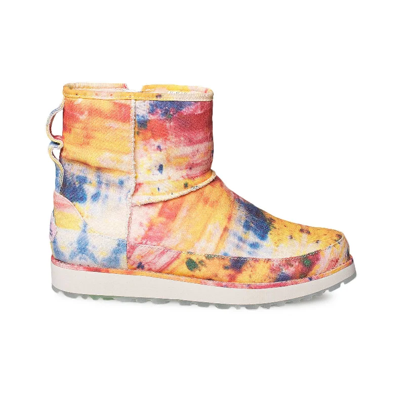 Men's full - grain leather winter boots with waterproof coatingUGG Ovadia Classic Mini Tie Dye Boots - Men's