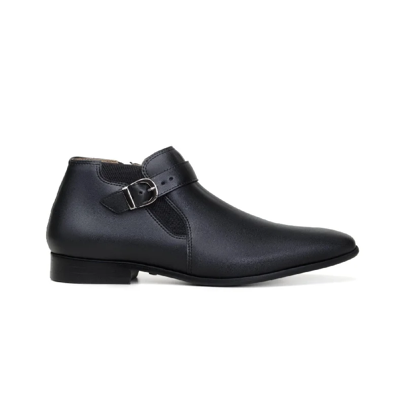 Men's leather formal Oxford shoes with a cap toe'Archer' men's black vegan-leather boot by Zette Shoes