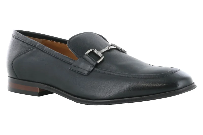 Men's formal shoes in a black or brown leatherSteve Madden Aahron Black Leather Dress Loafer